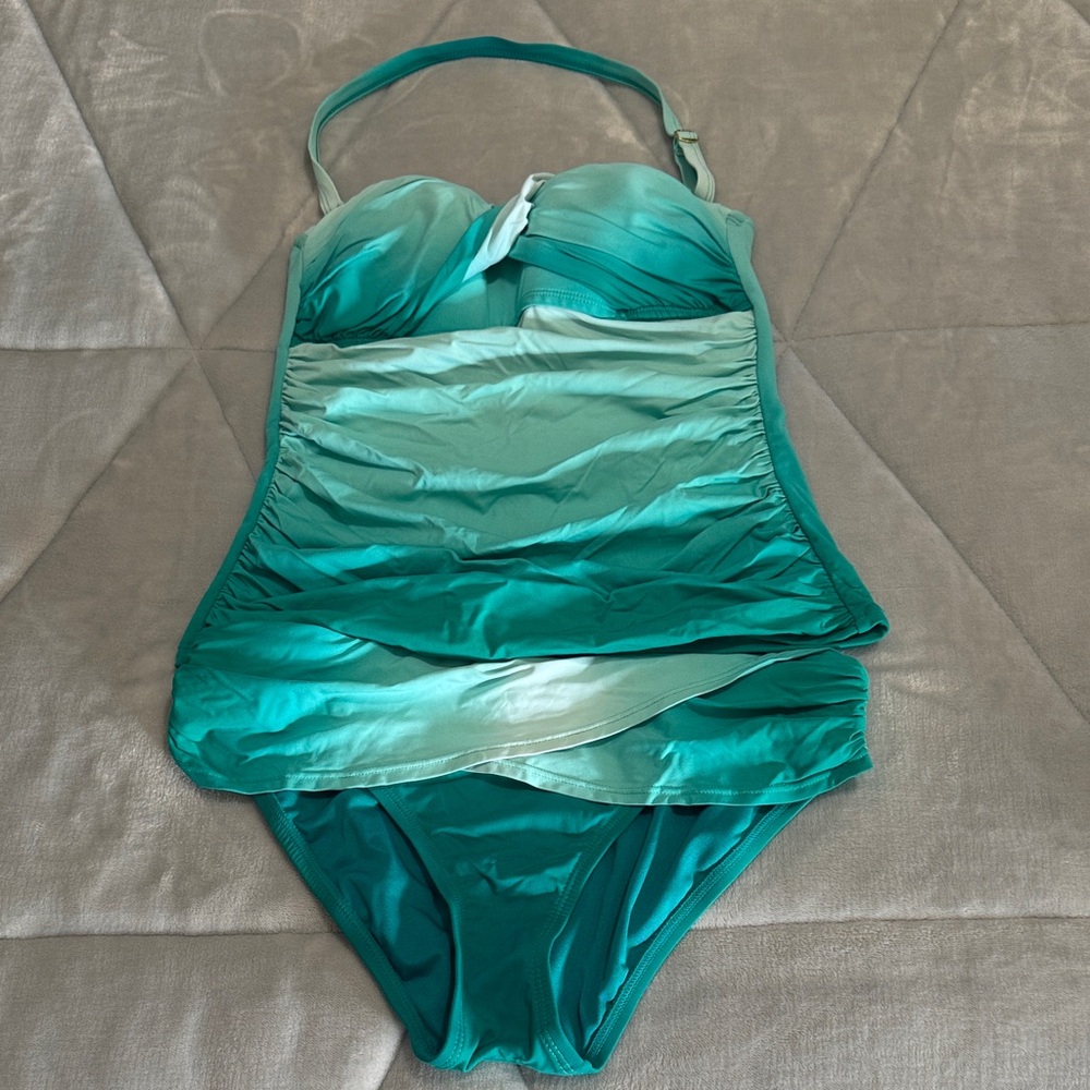 Bleu Rod Beattie Green Ombre Tankini Set Size 4